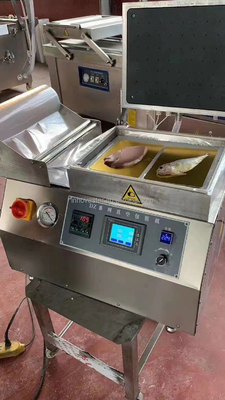 Automatische Vakuumverpackungsmaschine zur Anzeige von frischen Lebensmitteln in ihrer Gesamtheit